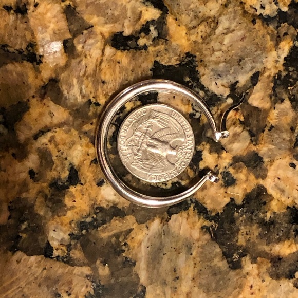 1 1/2” SIMPLE HOOPS - Picture 4 of 4